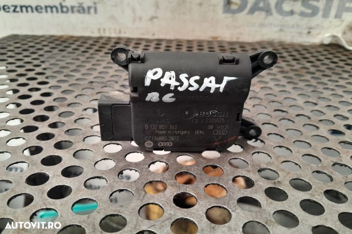 Motoras clapeta aeroterma 0132801363 Volkswagen VW Passat B6  [din 2005 pana  2010] wagon 5-usi - 1