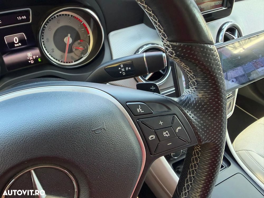 Mercedes-Benz GLA - 20