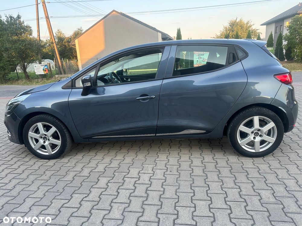 Renault Clio 1.2 16V Life - 2