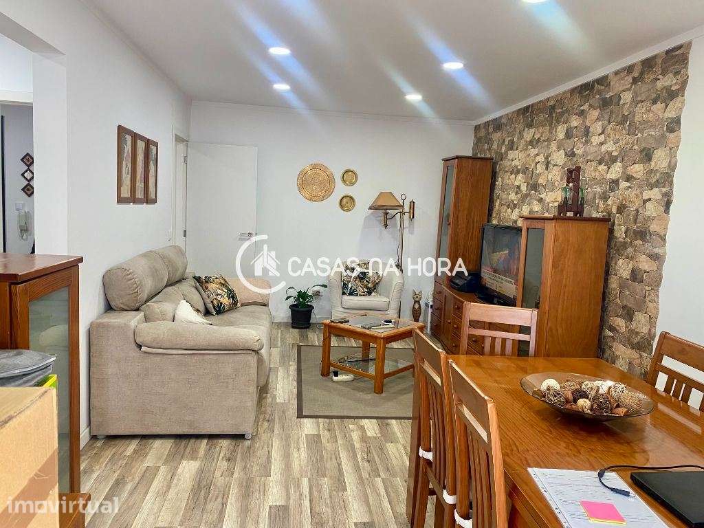 Apartamento T1 na Amora - Grande imagem: 2/17