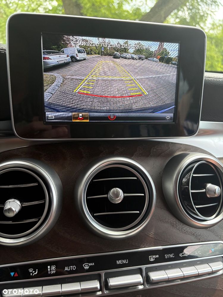 Mercedes-Benz GLC - 9
