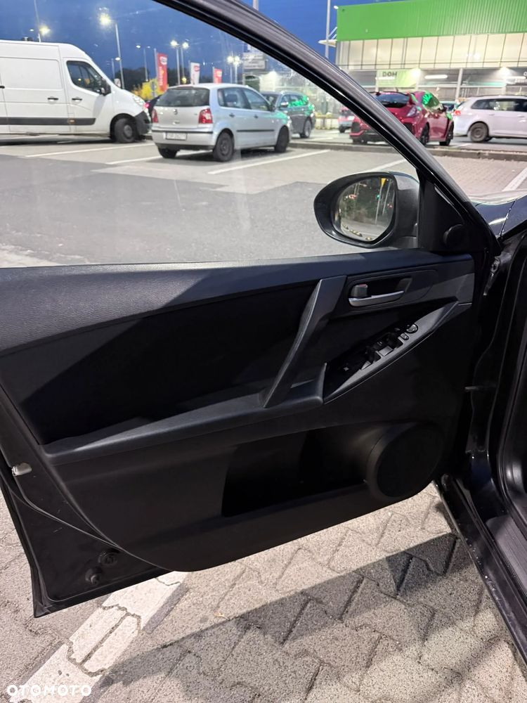 Mazda 3 2010 photo 5