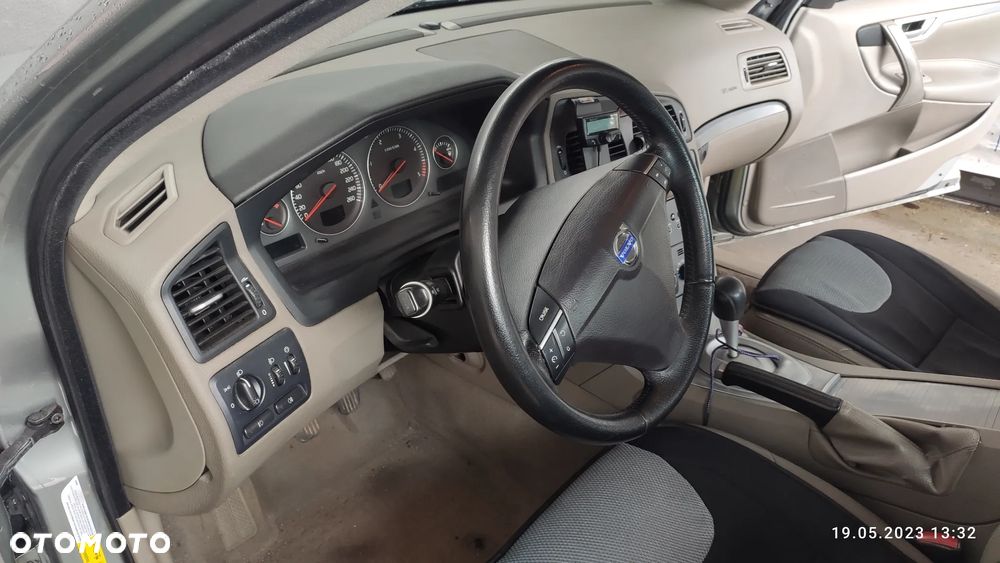 Volvo S60 2.4D '80' - 4