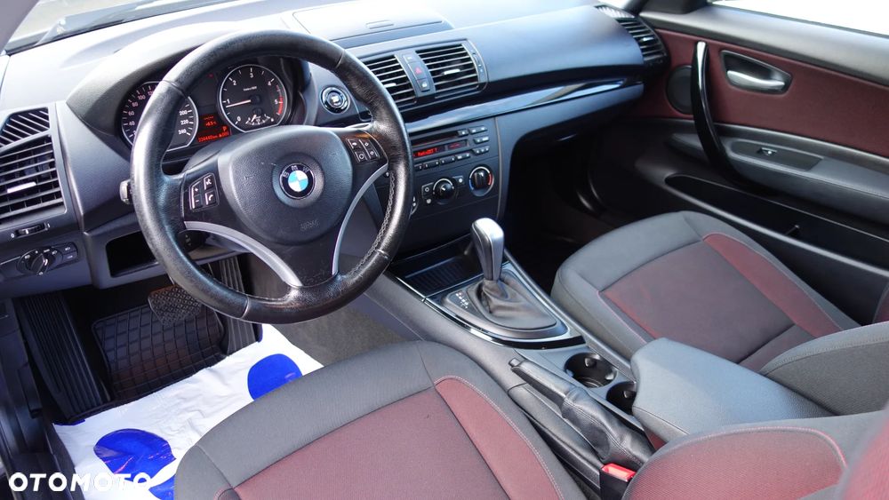 BMW Seria 1 118d DPF Edition Sport - 8