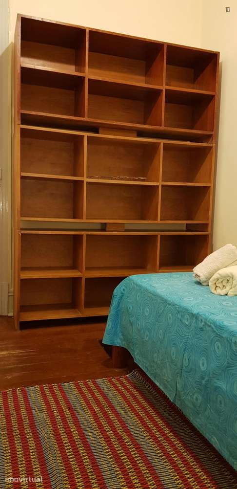 Quarto - localizado em Anjos Lisbon - Grande imagem: 3/22