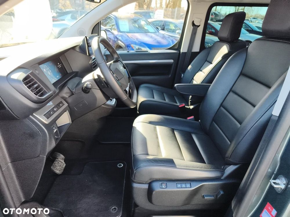 Toyota Proace Verso 2.0 D4-D Long VIP - 11