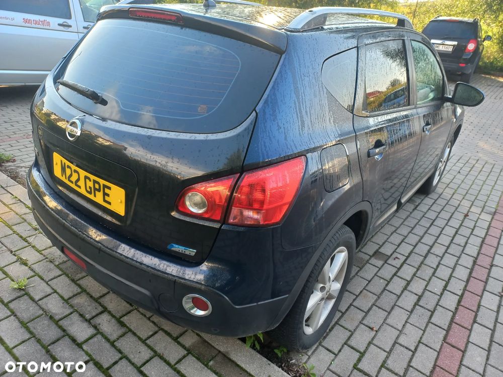 Nissan Qashqai - 4