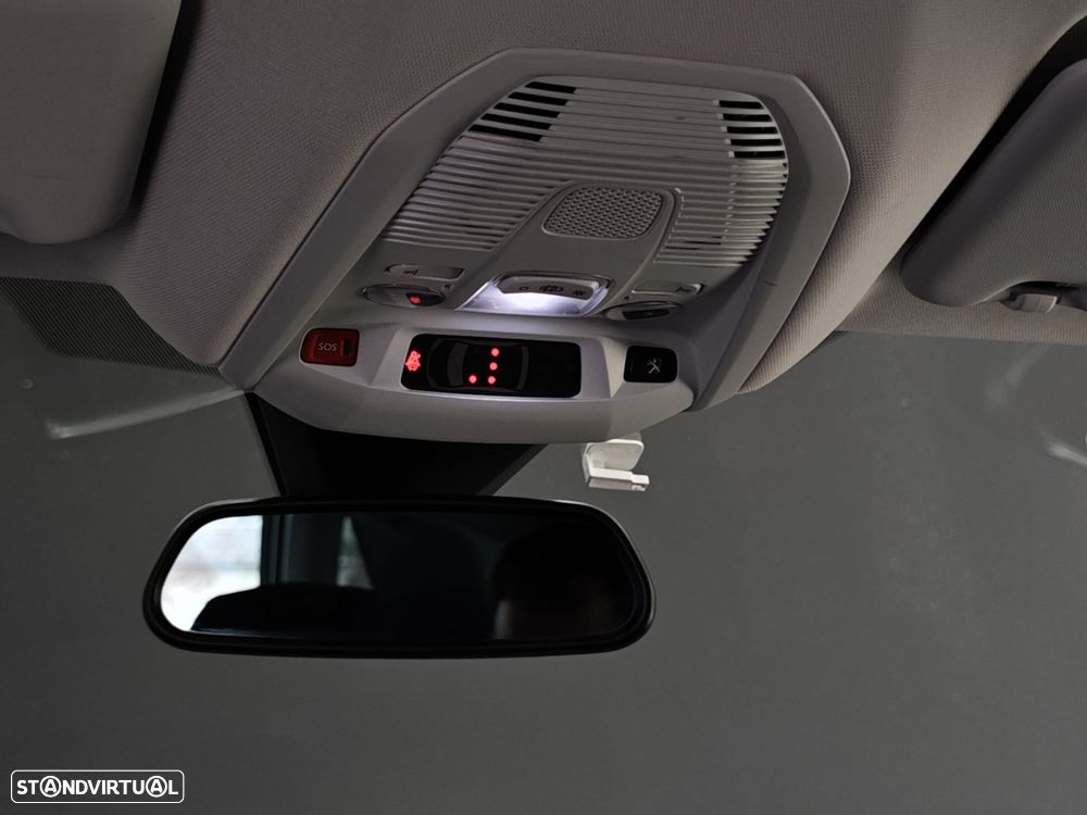 Peugeot 3008 PureTech 130 Stop & Start Allure - 51