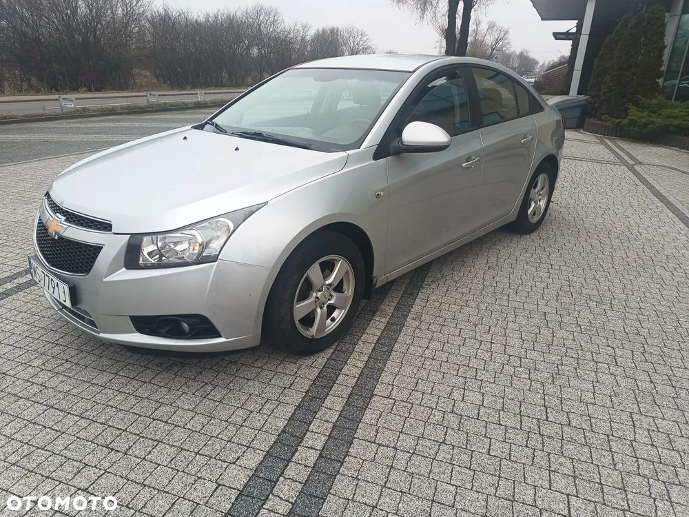 Chevrolet Cruze - 3