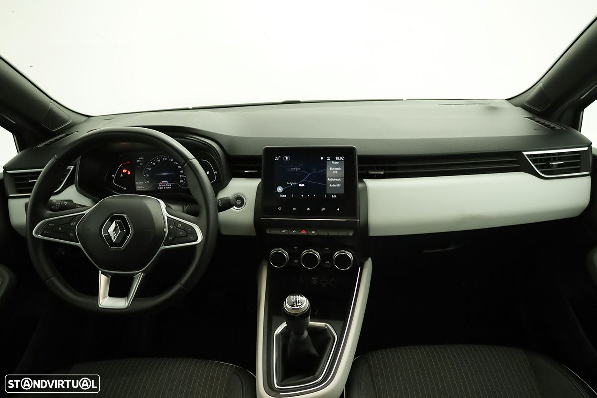 Renault Clio 1.0 TCe Techno Bi-Fuel - 8