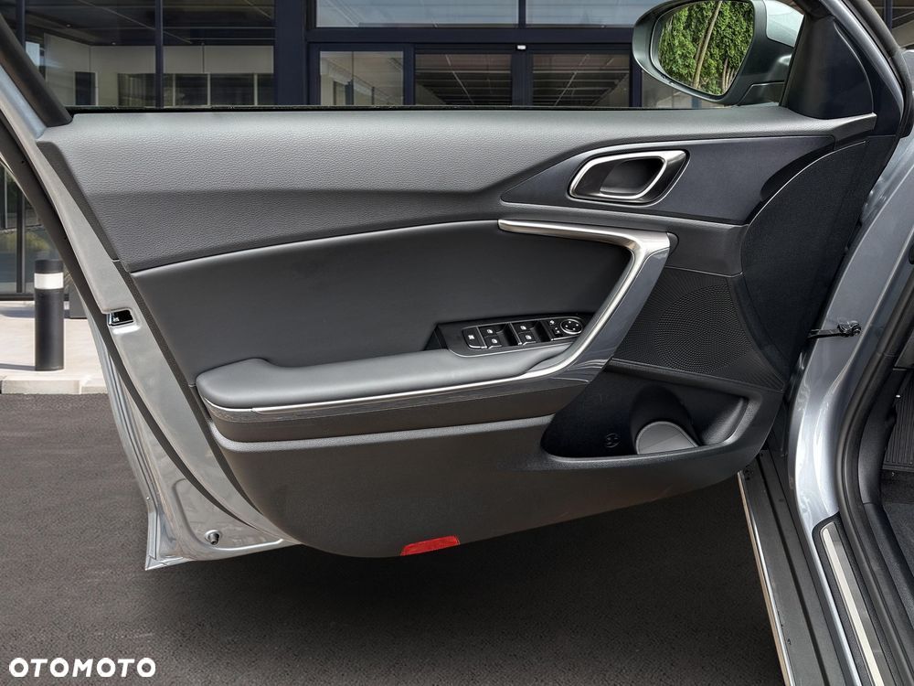 Kia XCeed 1.6 T-GDI L DCT - 14