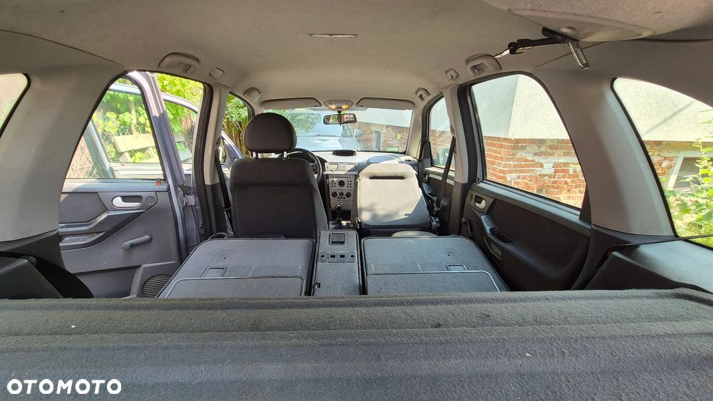 Opel Meriva 1.6 16V Essentia - 23