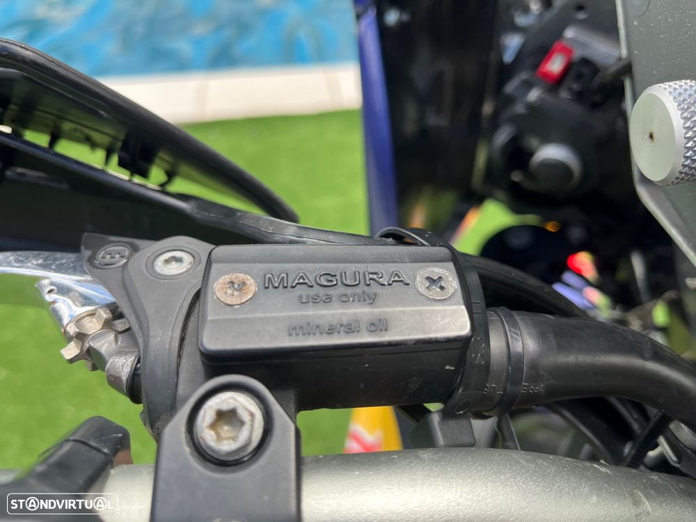 KTM 690 Rally - 25