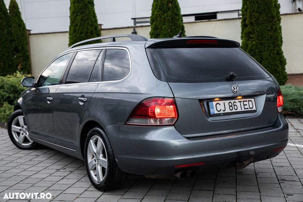Volkswagen Golf Variant 2.0 TDI DPF DSG Highline - 4