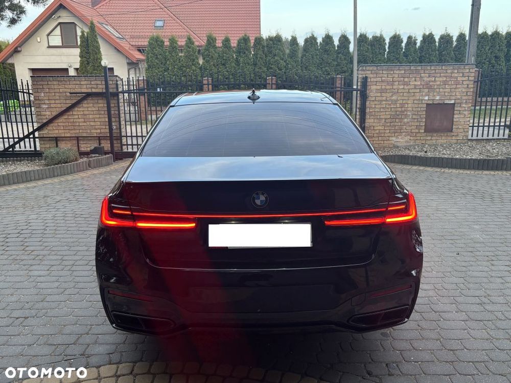 BMW Seria 7 740Li - 5