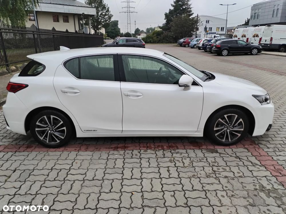 Lexus CT 200h Elegance - 6
