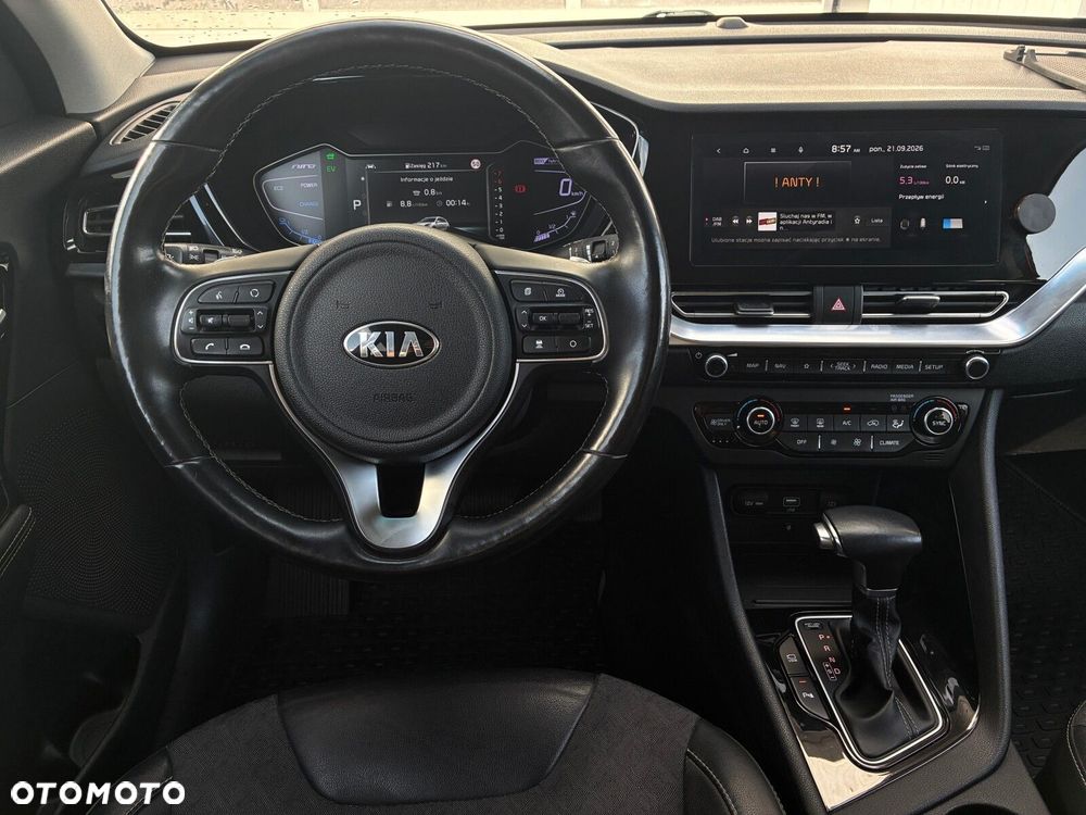 Kia Niro 1.6 GDI Hybrid Business Line - 12
