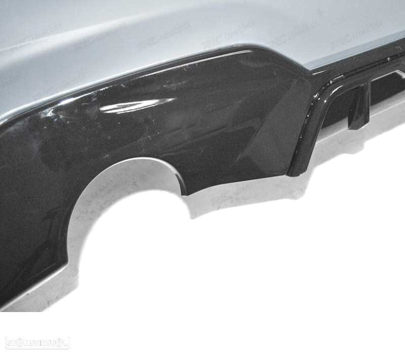 PARA-CHOQUES TRASEIRO BMW G20 19-22 LOOK M PERFORMANCE PDC - 4