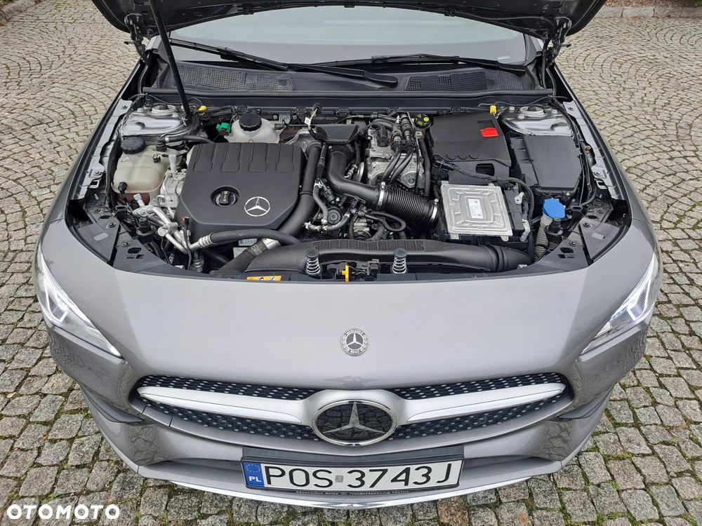 Mercedes-Benz CLA ver-250-e-shooting-brake-8g--dct-edition-amg-line - 19