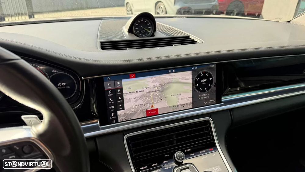 Porsche Panamera Sport Turismo 4 E-Hybrid - 10