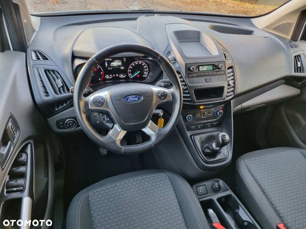 Ford Tourneo Connect Grand - 5