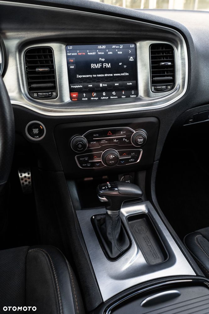 Dodge Charger Automatik R/T Scat Pack - 25