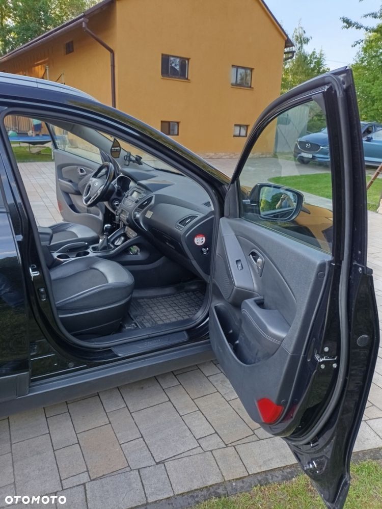 Hyundai ix35 1.6 2WD Fifa World Cup Edition - 24