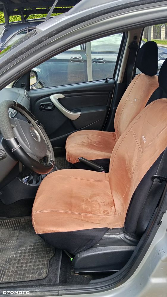 Dacia Sandero 1.6 MPI Stepway - 6