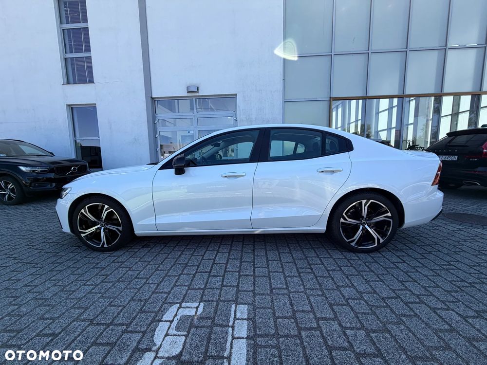 Volvo S60 B4 B Plus Dark - 9