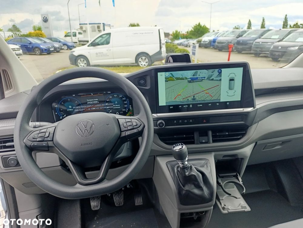 Volkswagen Transporter T7 Furgon - 11