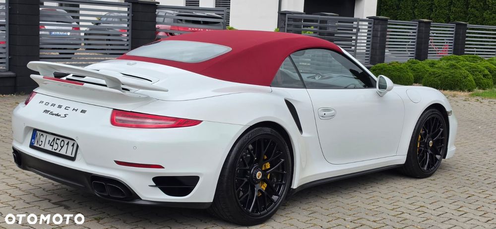 Porsche 911 - 26