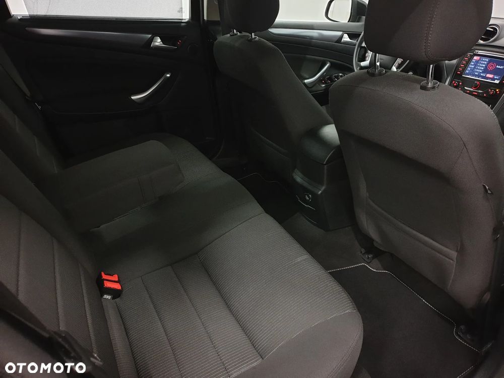 Ford Mondeo SW 2.0 TDCi Titanium - 40