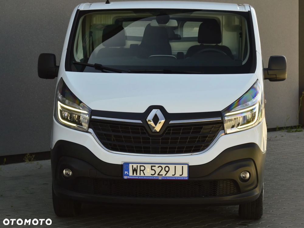 Renault TRAFIC - 2