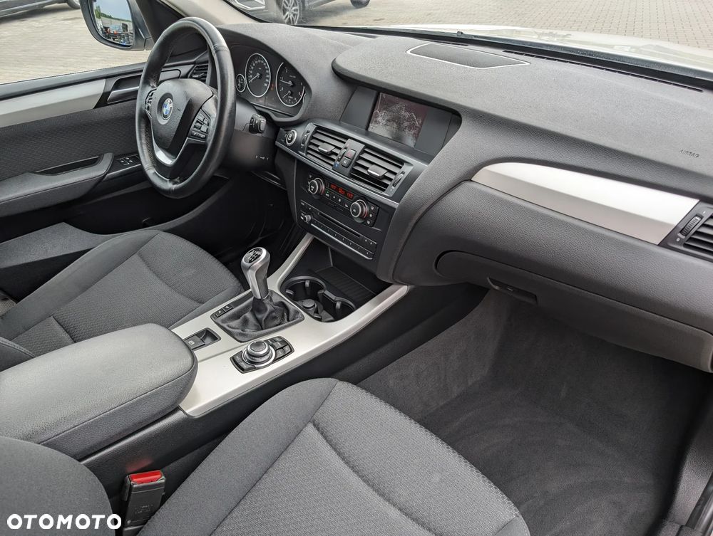 BMW X3 xDrive20d - 33