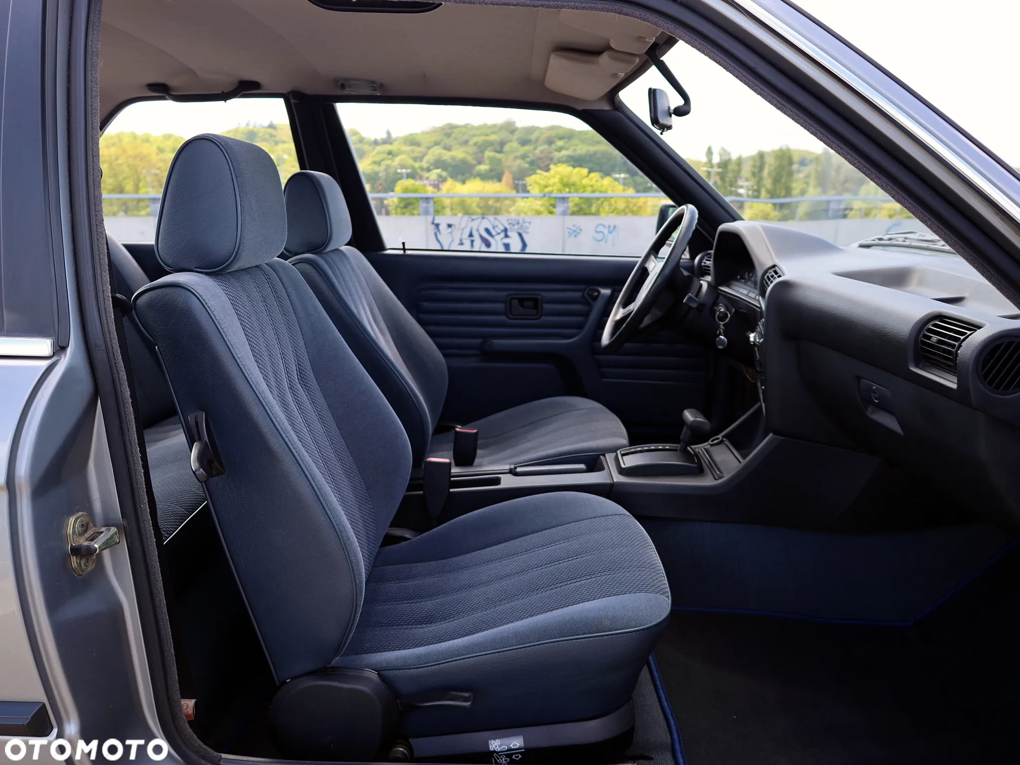 BMW Seria 3 - 12