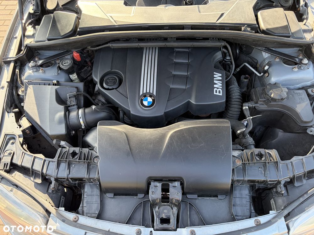BMW Seria 1 123d - 13