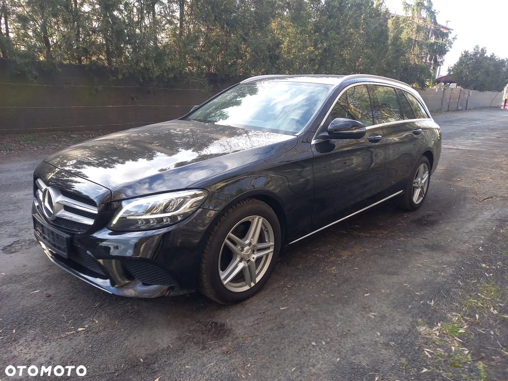 Mercedes-Benz Klasa C 220 d 9G-TRONIC Exclusive - 2