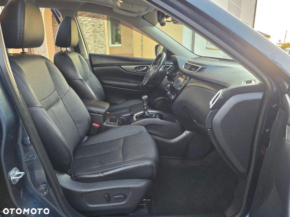 Nissan X-Trail 1.6 DIG-T Tekna - 26