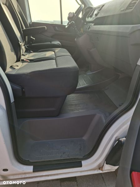 Volkswagen Crafter - 13