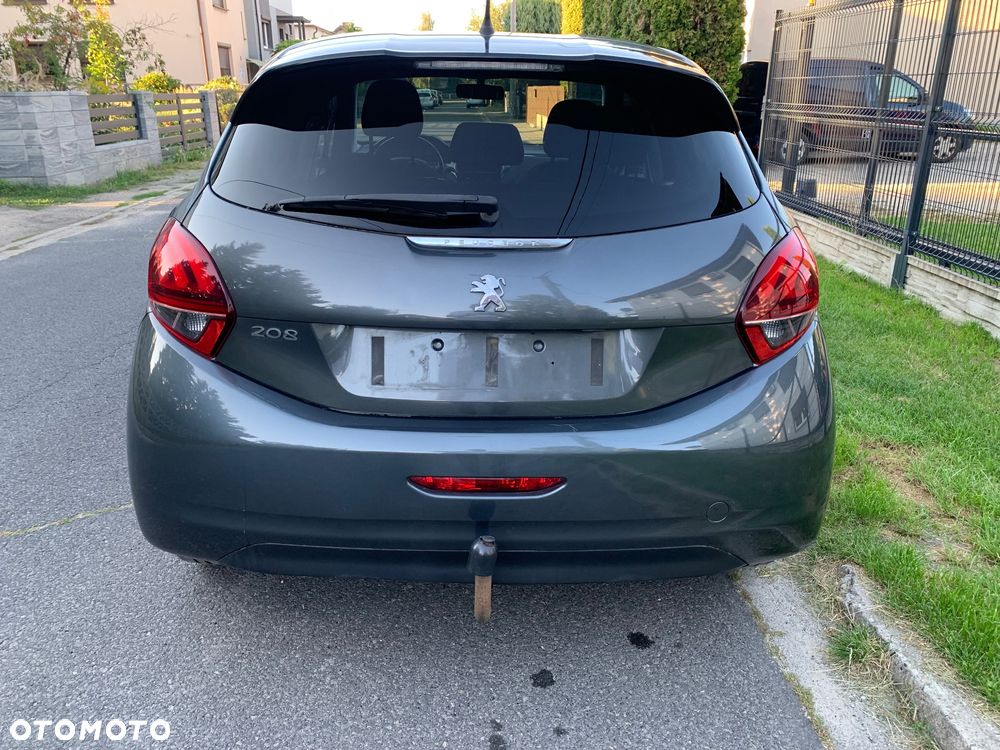 Peugeot 208 1.6 BlueHDi Active S&S - 10
