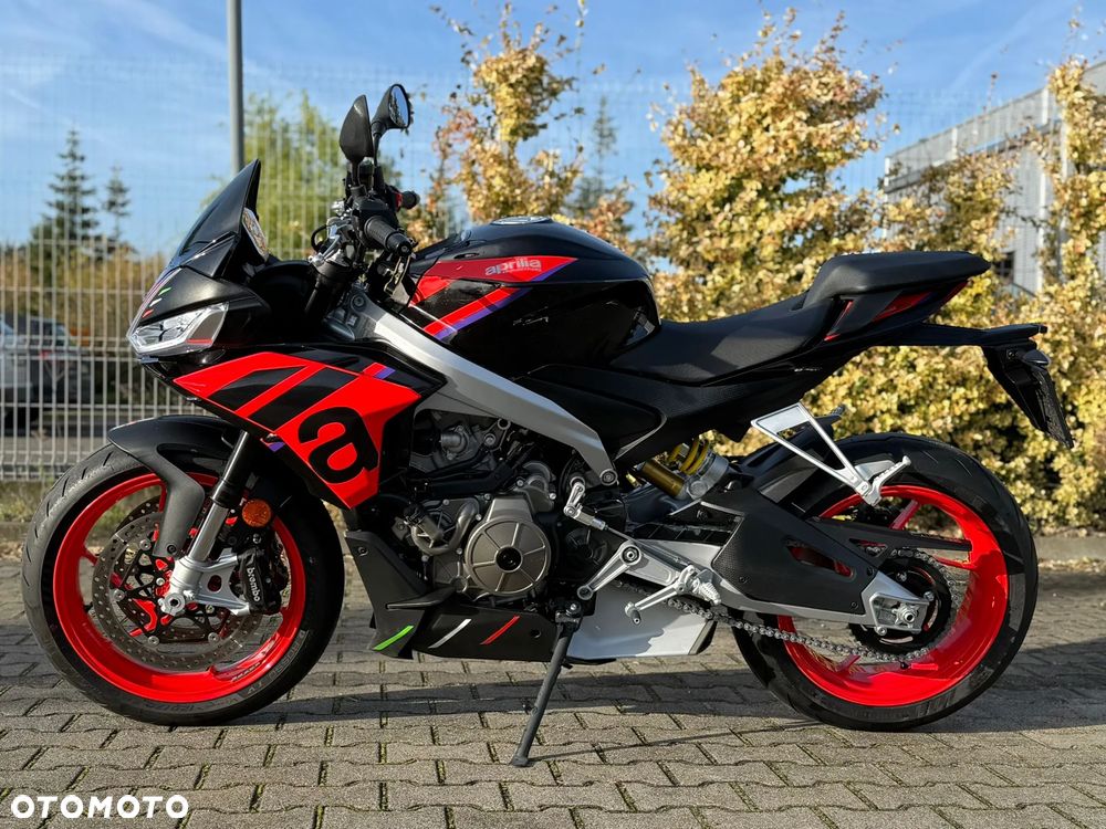 Aprilia Tuono - 6