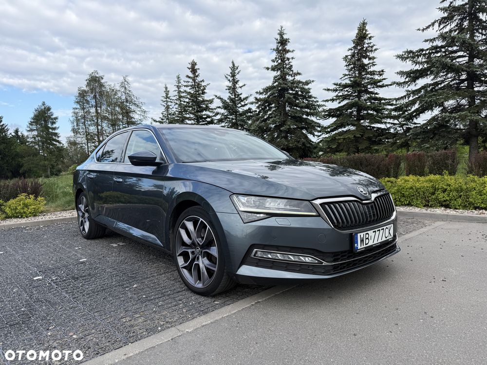 Skoda Superb 2.0 TDI SCR Style DSG - 2