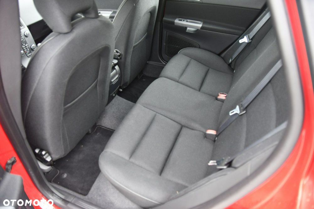 Volvo V50 - 13