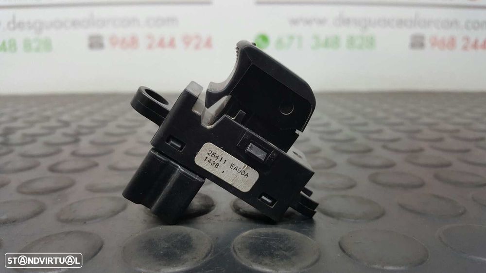 COMANDO DO ELEVADOR TRASEIRO DIREITO NISSAN PATHFINDER (R51) 2.5 DCI XE - 4