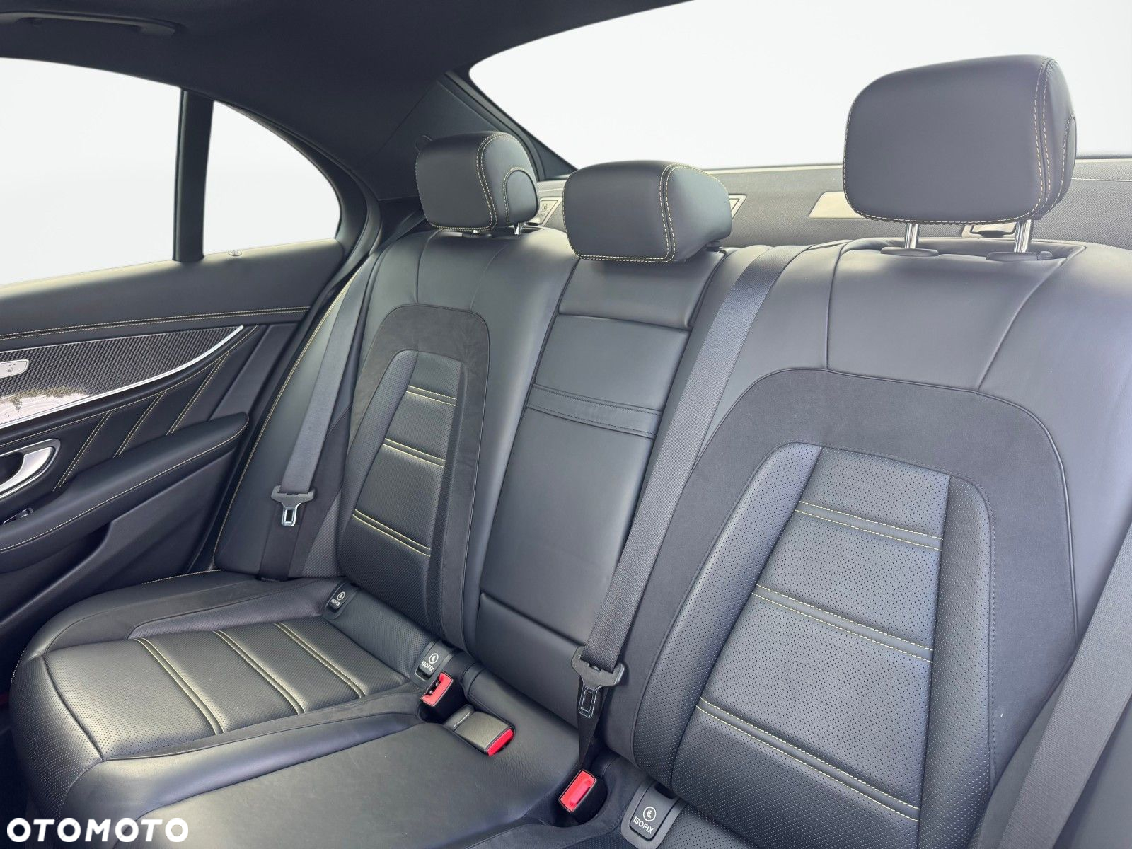 Mercedes-Benz Klasa E AMG 63 S 4-Matic+ - 13