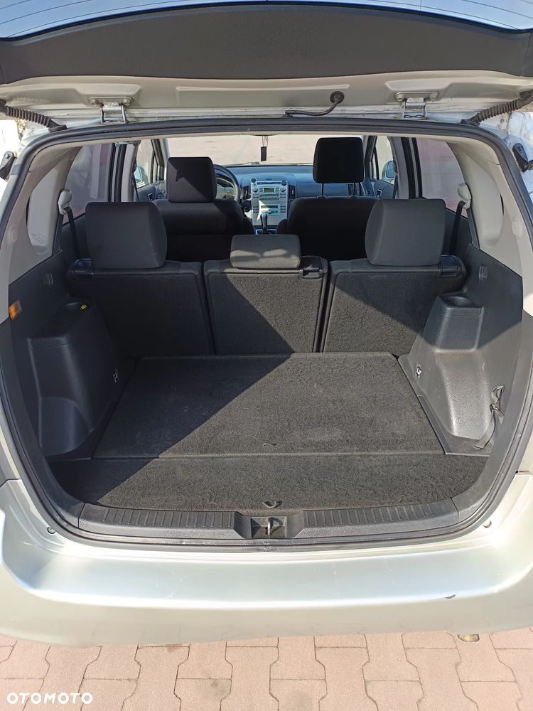 Toyota Corolla Verso 2.0 D-4D Prestige - 13