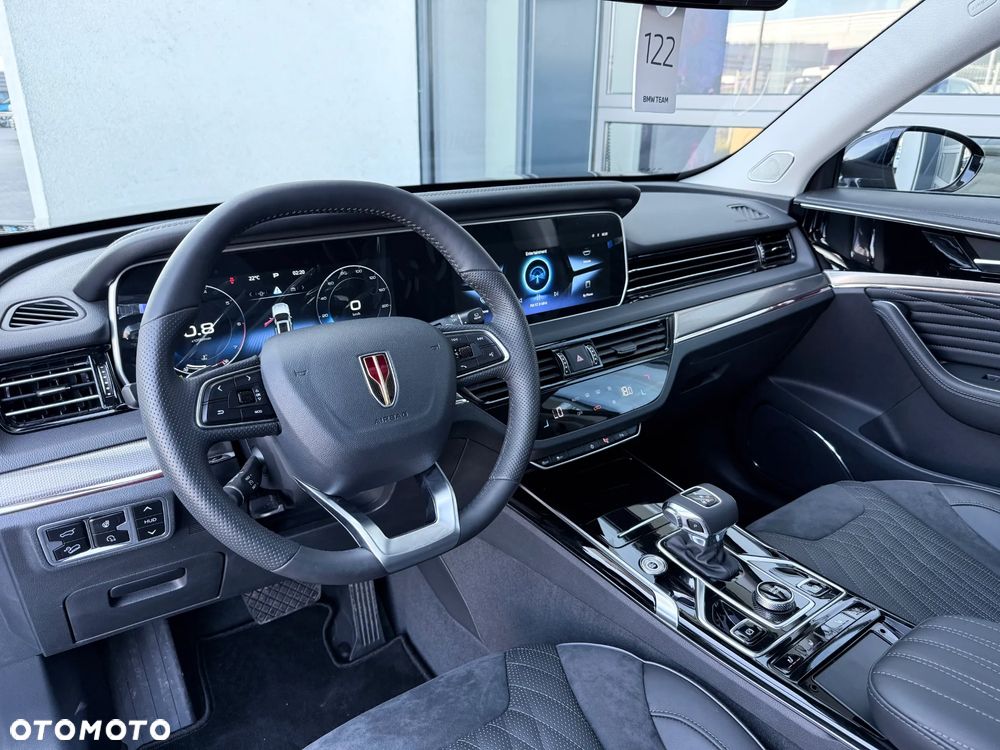 Hongqi HS5 - 23