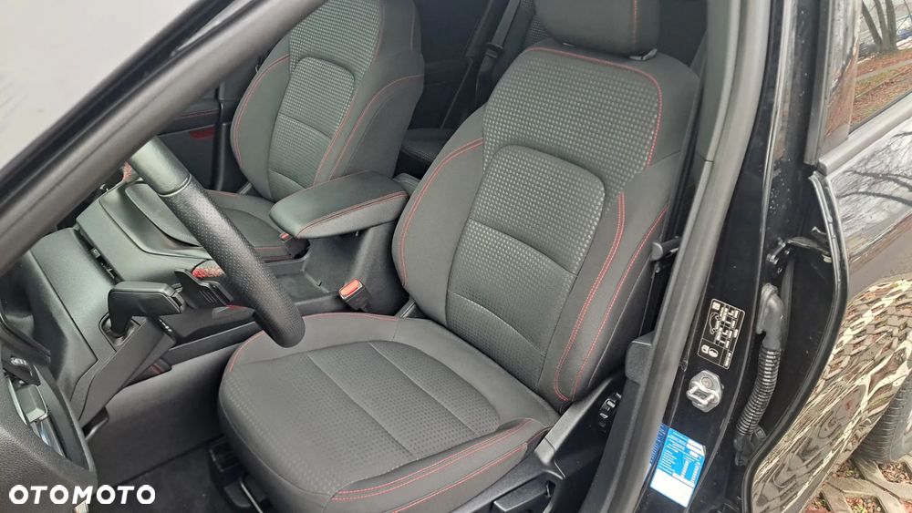 Ford Kuga 1.5 EcoBlue ST-LINE - 11