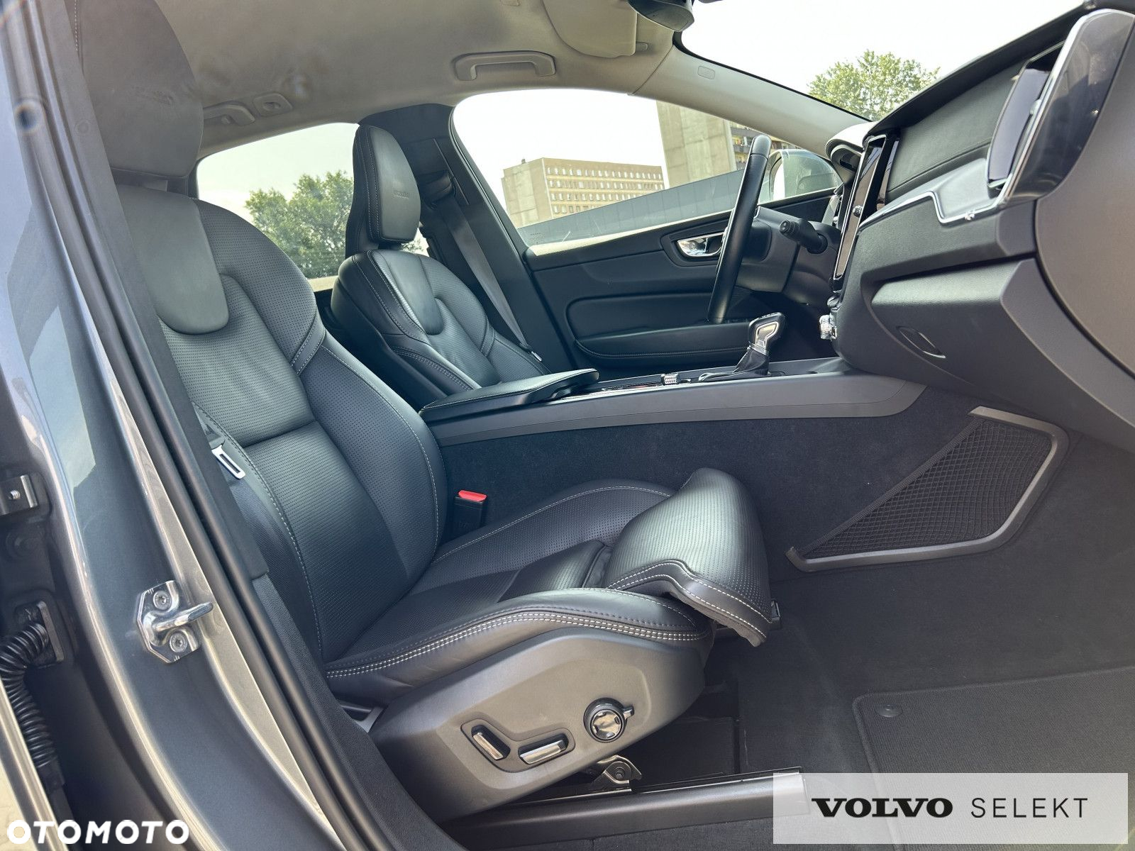 Volvo XC 60 - 25