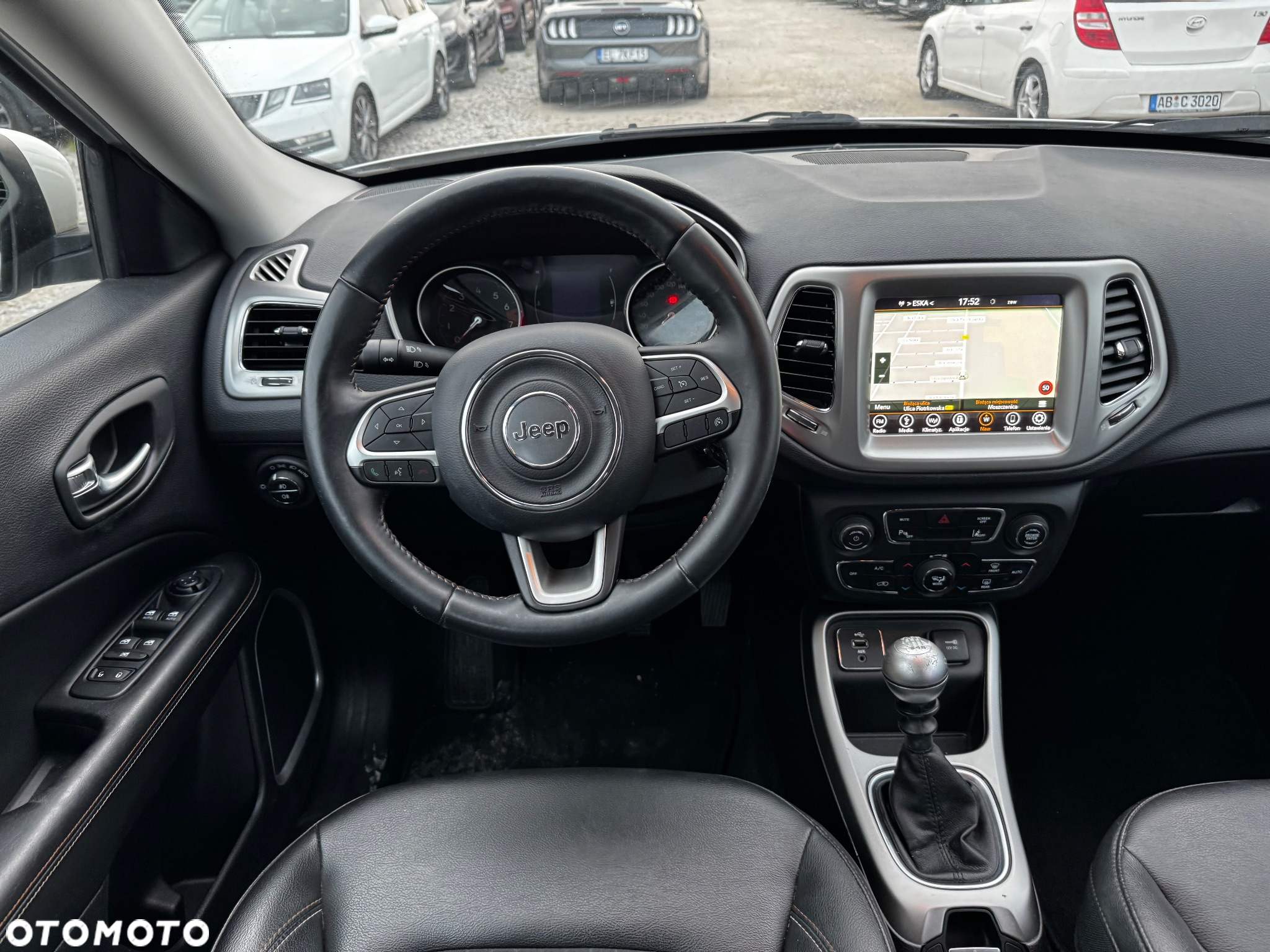 Jeep Compass 1.4 MultiAir Longitude - 35